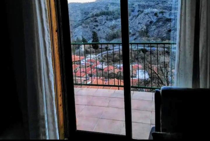 Σπίτι Με Θέα Villa Alona ภายนอก รูปภาพ